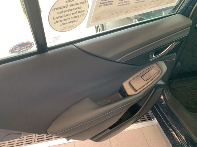 2025 Subaru LEGACY Premium