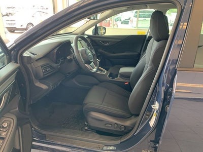 2025 Subaru LEGACY Premium