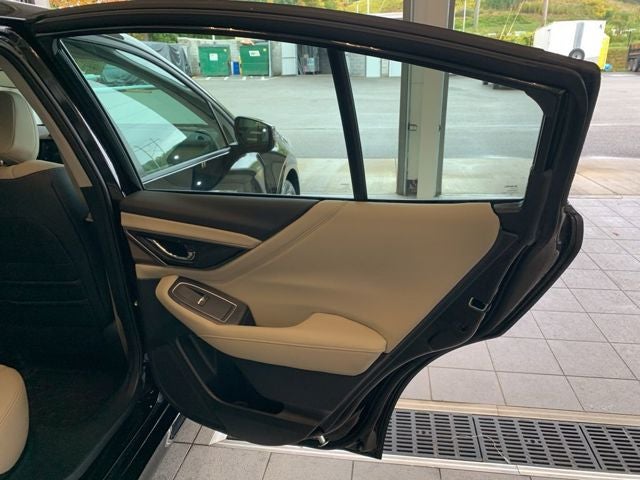 2025 Subaru LEGACY Limited