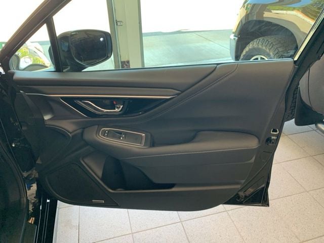 2025 Subaru LEGACY Limited