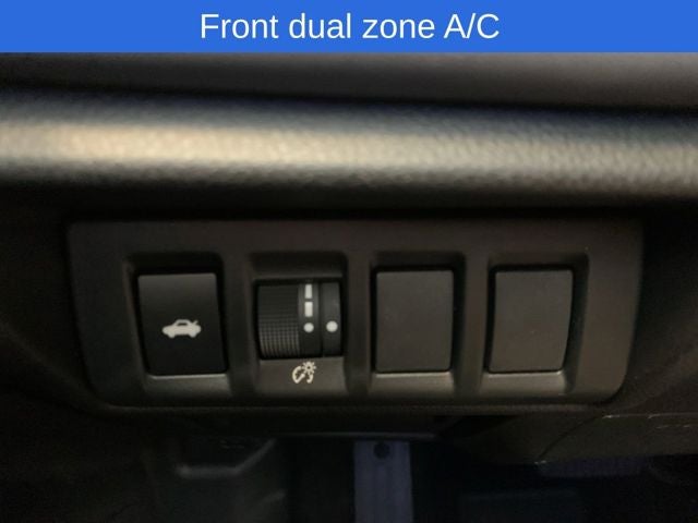 2025 Subaru LEGACY Limited