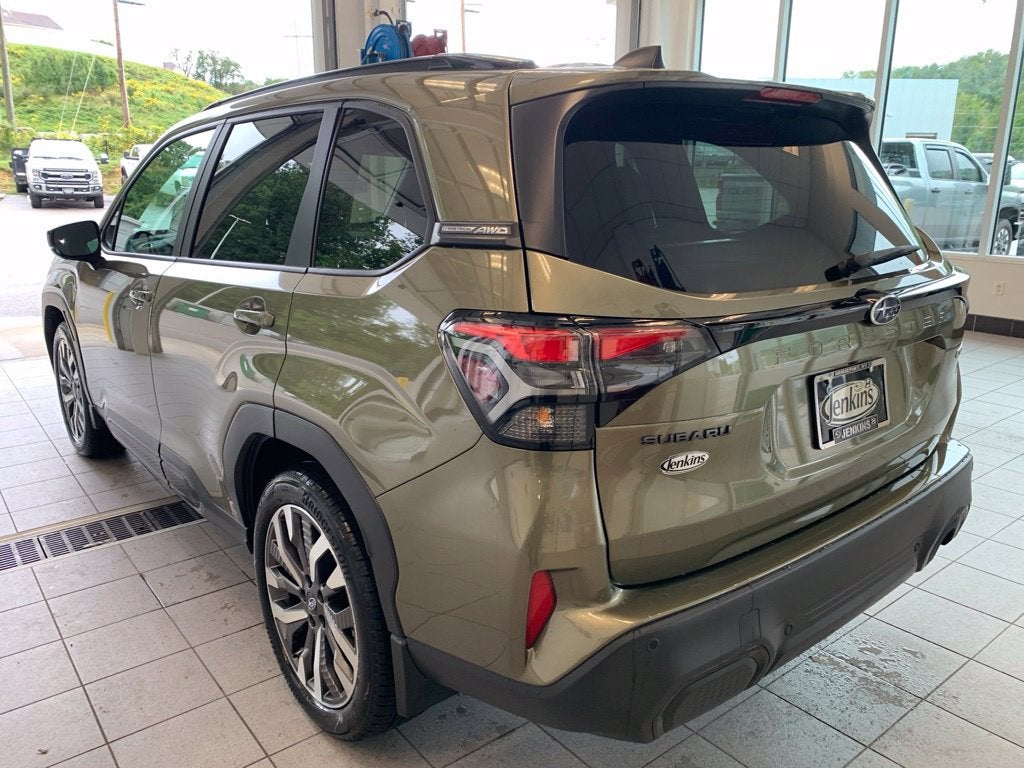 2026 Subaru FORESTER Touring