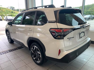 2026 Subaru FORESTER Premium Hybrid