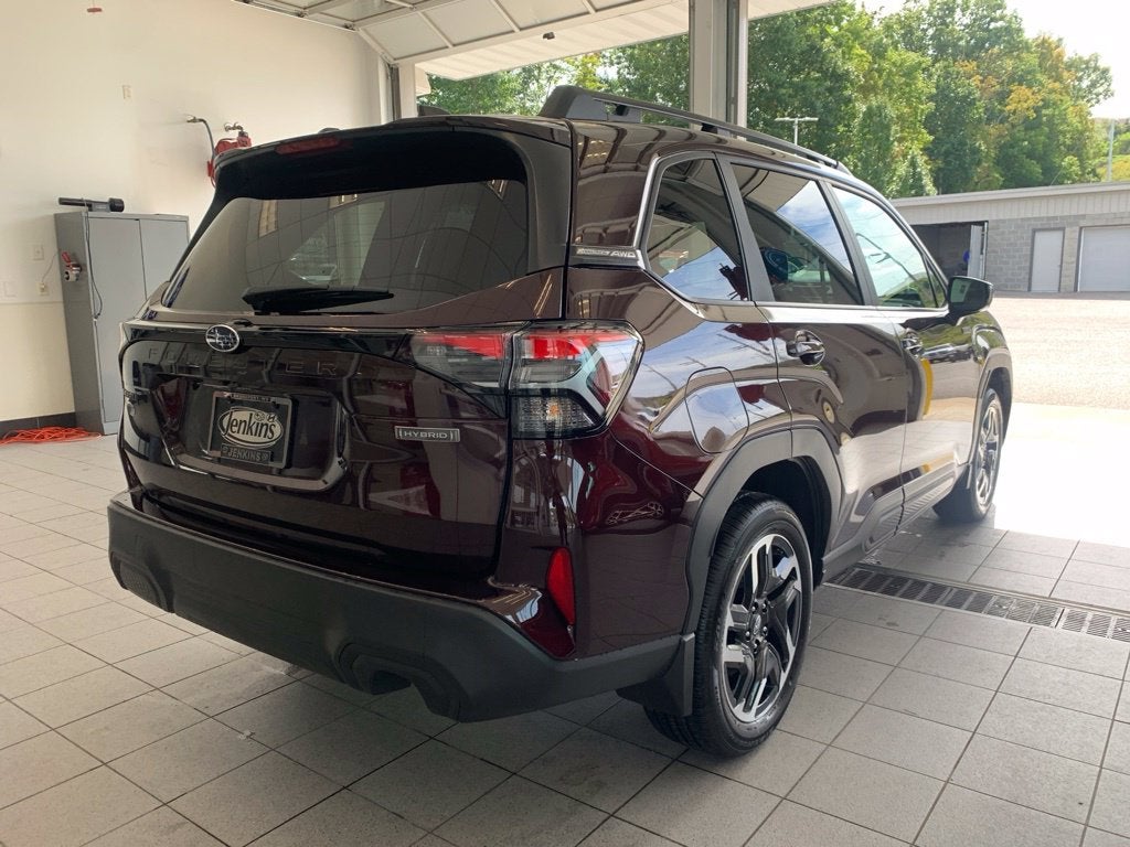 2026 Subaru FORESTER Premium Hybrid
