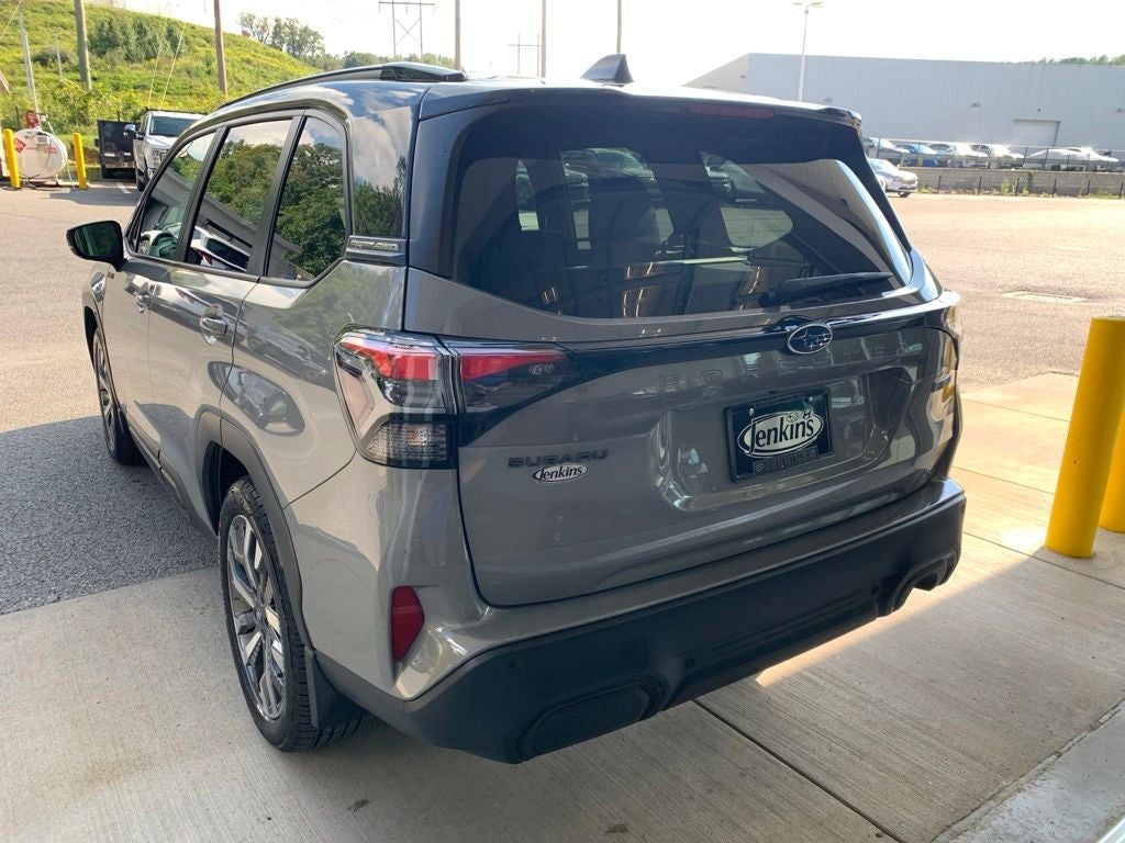 2026 Subaru FORESTER Touring Hybrid