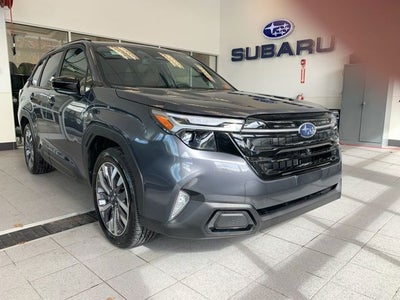 2025 Subaru FORESTER Touring