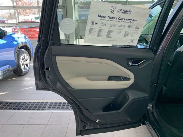 2025 Subaru FORESTER Limited Hybrid