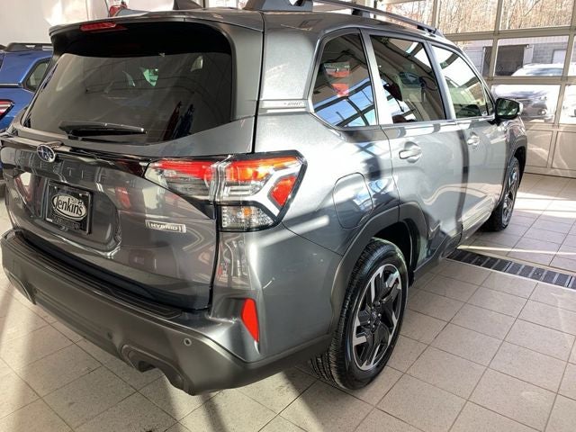 2025 Subaru FORESTER Limited Hybrid