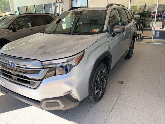 2025 Subaru FORESTER Limited Hybrid