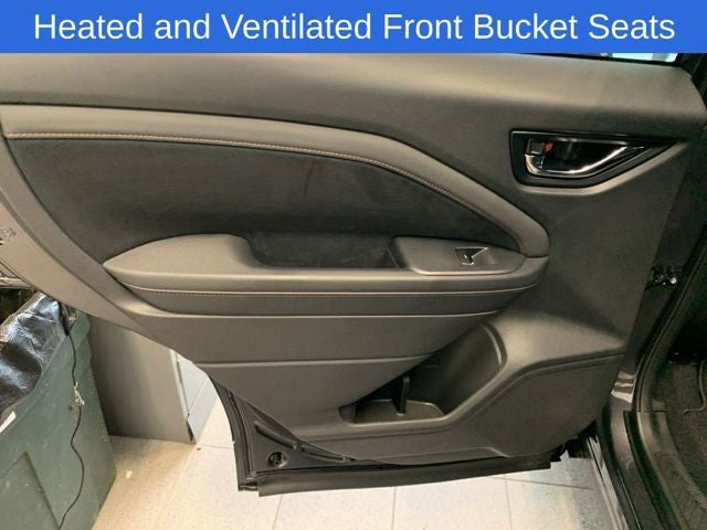 2025 Subaru FORESTER Touring Hybrid