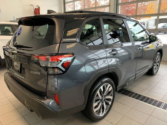 2025 Subaru FORESTER Touring Hybrid