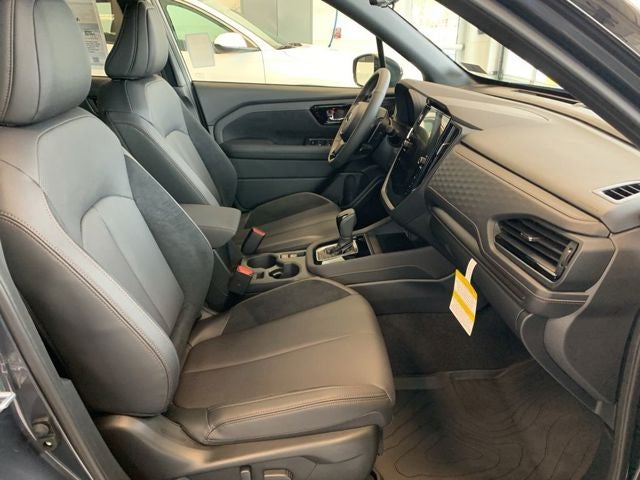 2025 Subaru FORESTER Touring Hybrid