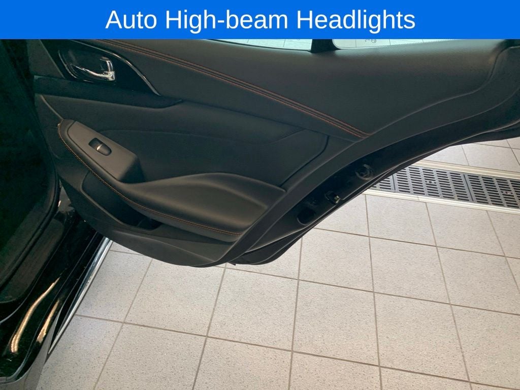 2020 Nissan Maxima SR