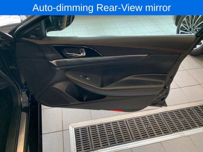 2020 Nissan Maxima SR