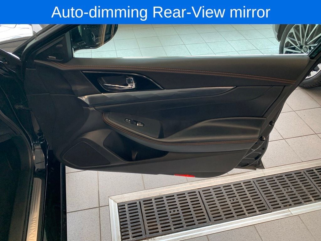 2020 Nissan Maxima SR