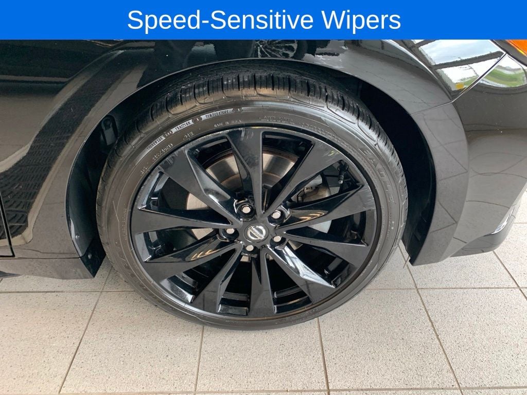 2020 Nissan Maxima SR