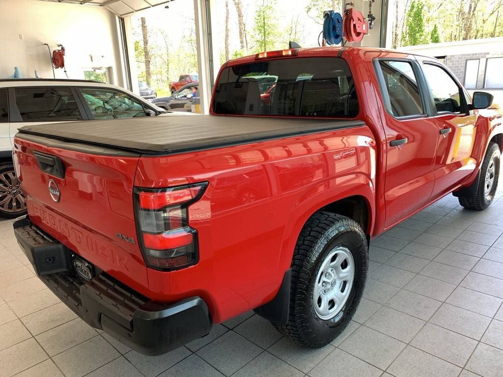 2022 Nissan Frontier S