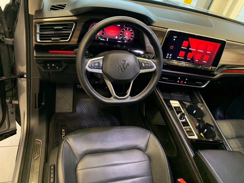 2024 Volkswagen Atlas 2.0T SEL