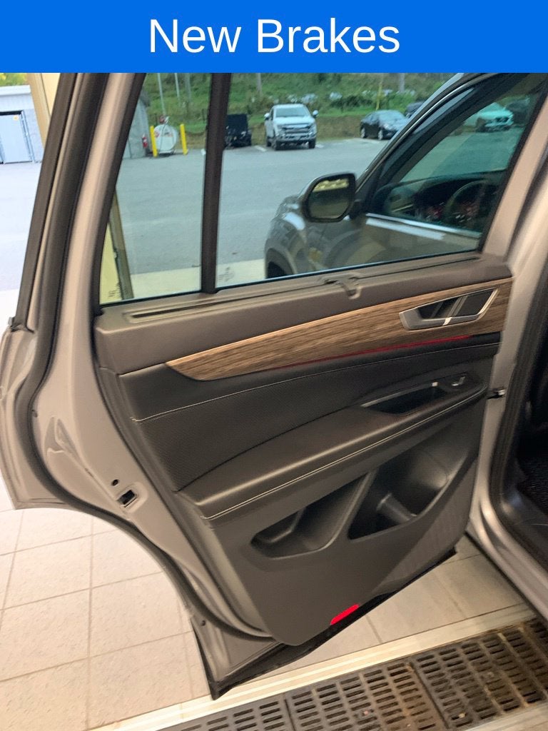 2024 Volkswagen Atlas 2.0T SEL