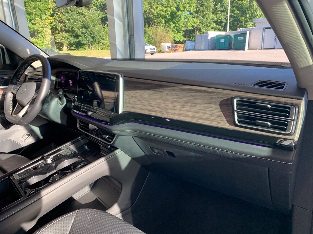 2025 Volkswagen Atlas 2.0T SEL