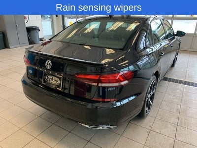 2021 Volkswagen Passat 2.0T R-Line