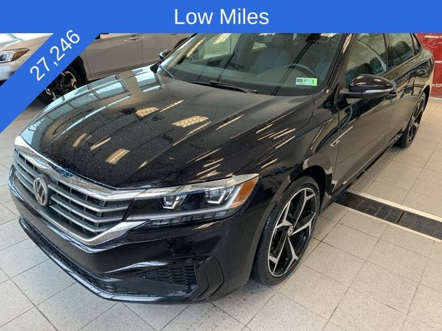 2021 Volkswagen Passat 2.0T R-Line