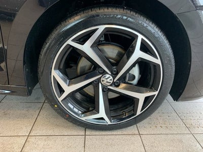 2021 Volkswagen Passat 2.0T R-Line