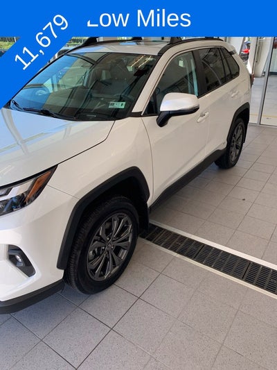 2024 Toyota RAV4 Hybrid XLE Premium