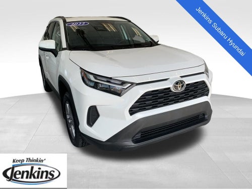 2022 Toyota RAV4 XLE