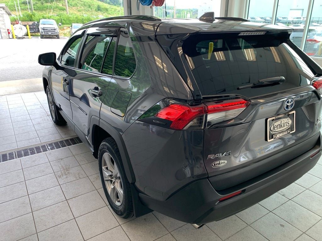 2023 Toyota RAV4 Hybrid XLE