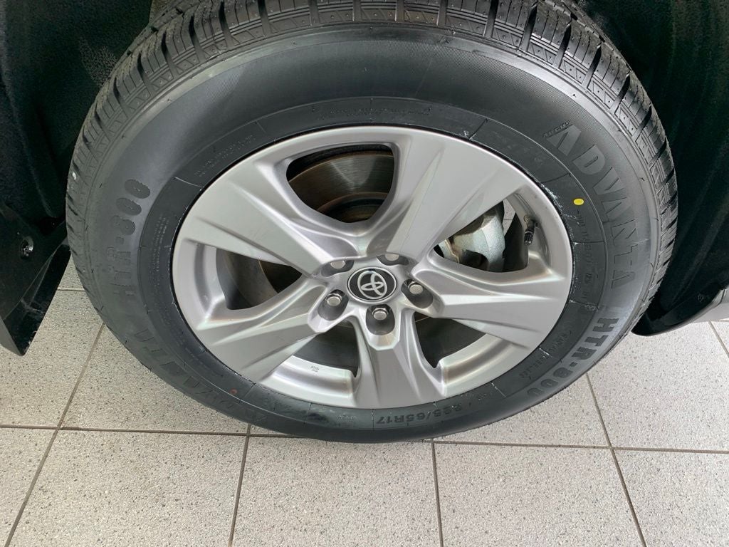 2023 Toyota RAV4 Hybrid XLE