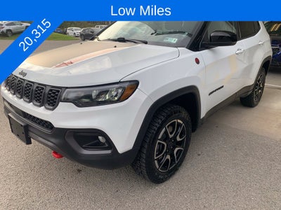 2025 Jeep Compass Trailhawk
