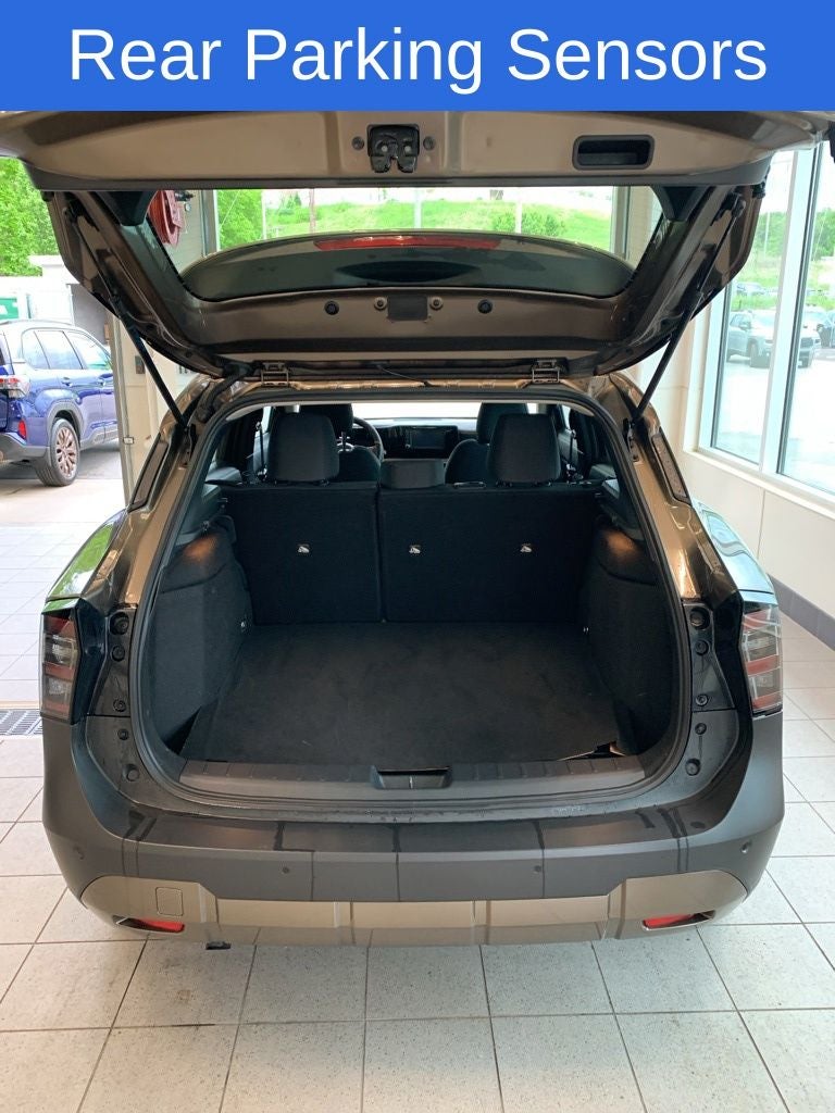 2025 Nissan Kicks S