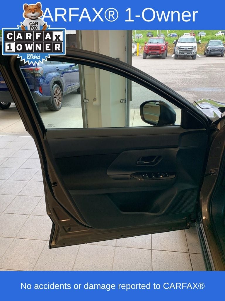 2025 Nissan Kicks S