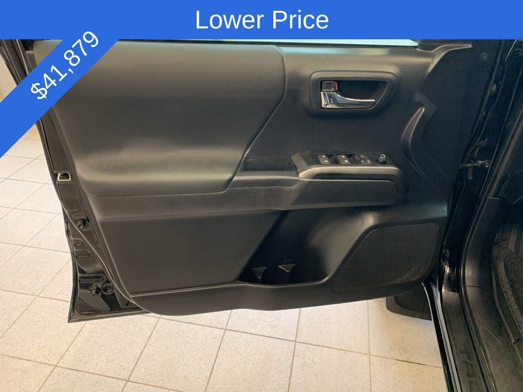 2023 Toyota Tacoma TRD Sport V6