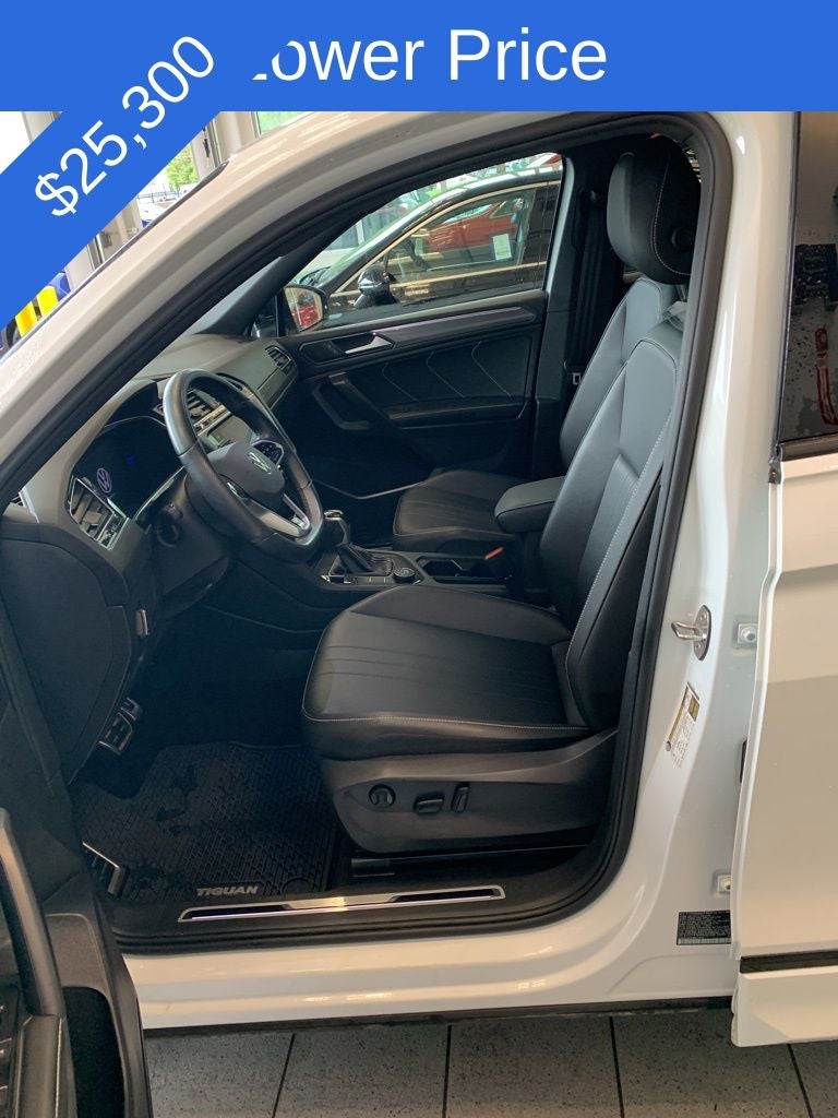 2023 Volkswagen Tiguan 2.0T SE R-Line Black