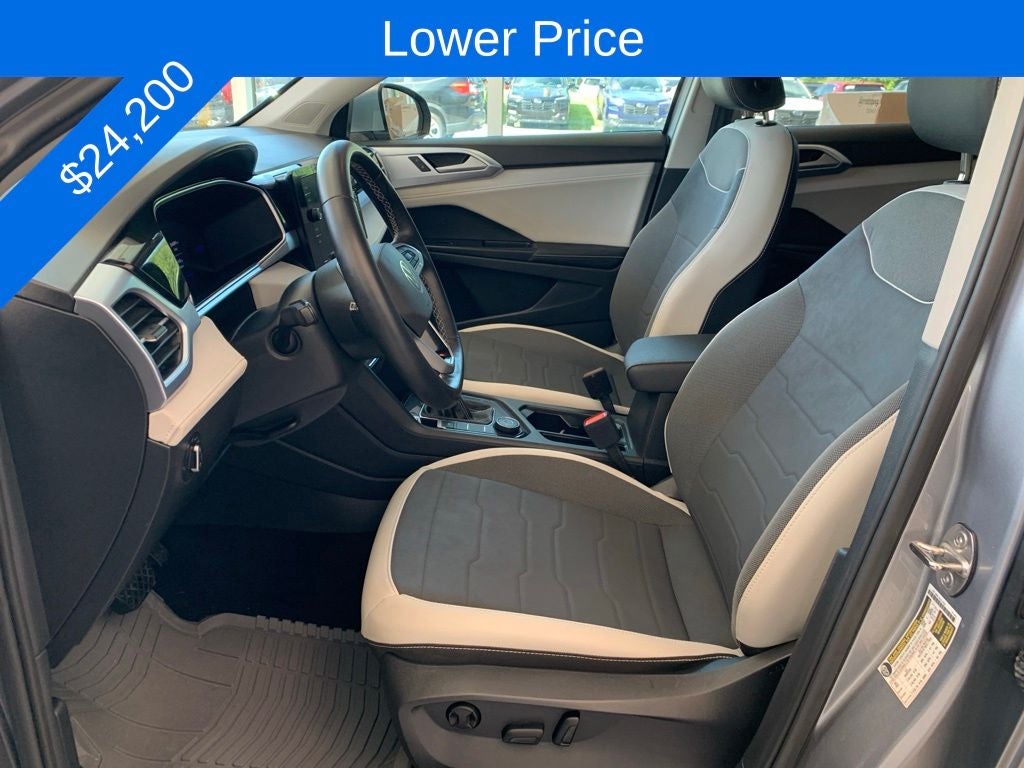 2025 Volkswagen Taos 1.5T SE
