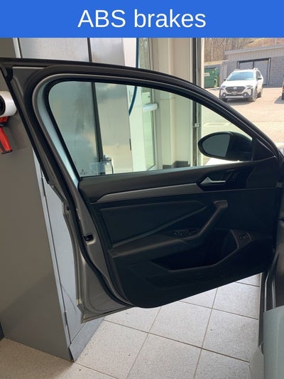 2020 Volkswagen Jetta R-Line