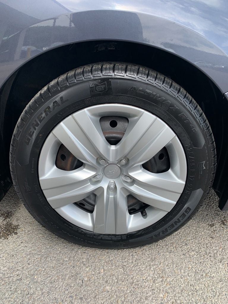 2015 Subaru Legacy 2.5i