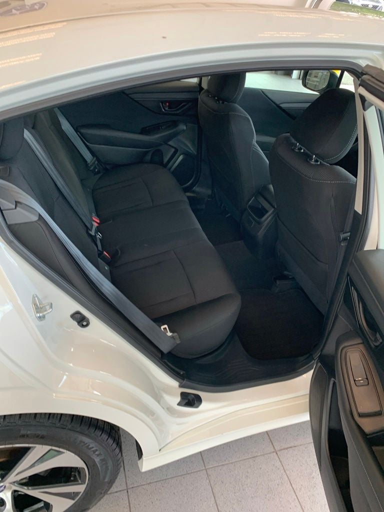 2025 Subaru Legacy Base