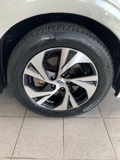 2025 Subaru Legacy Base