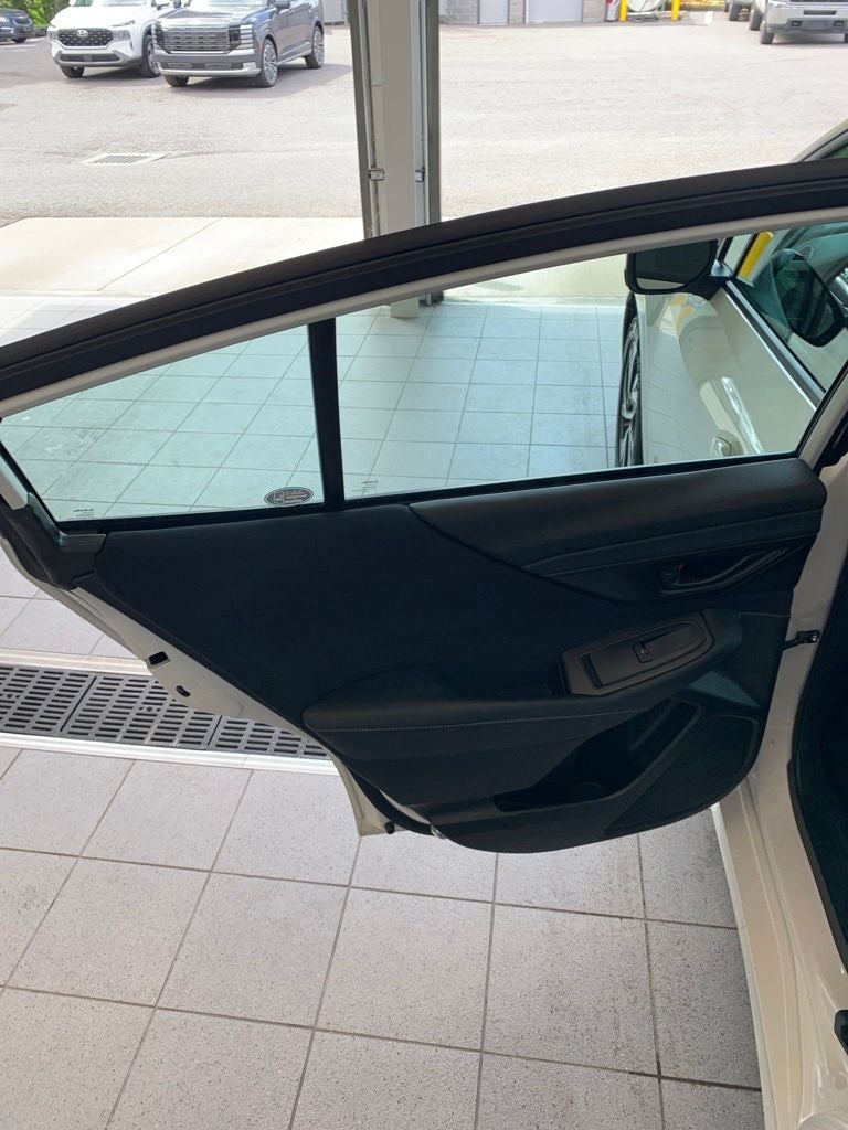 2025 Subaru Legacy Base