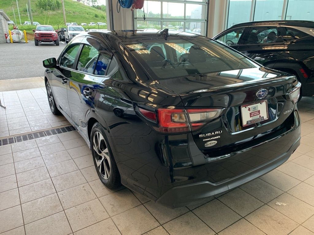2025 Subaru Legacy Base