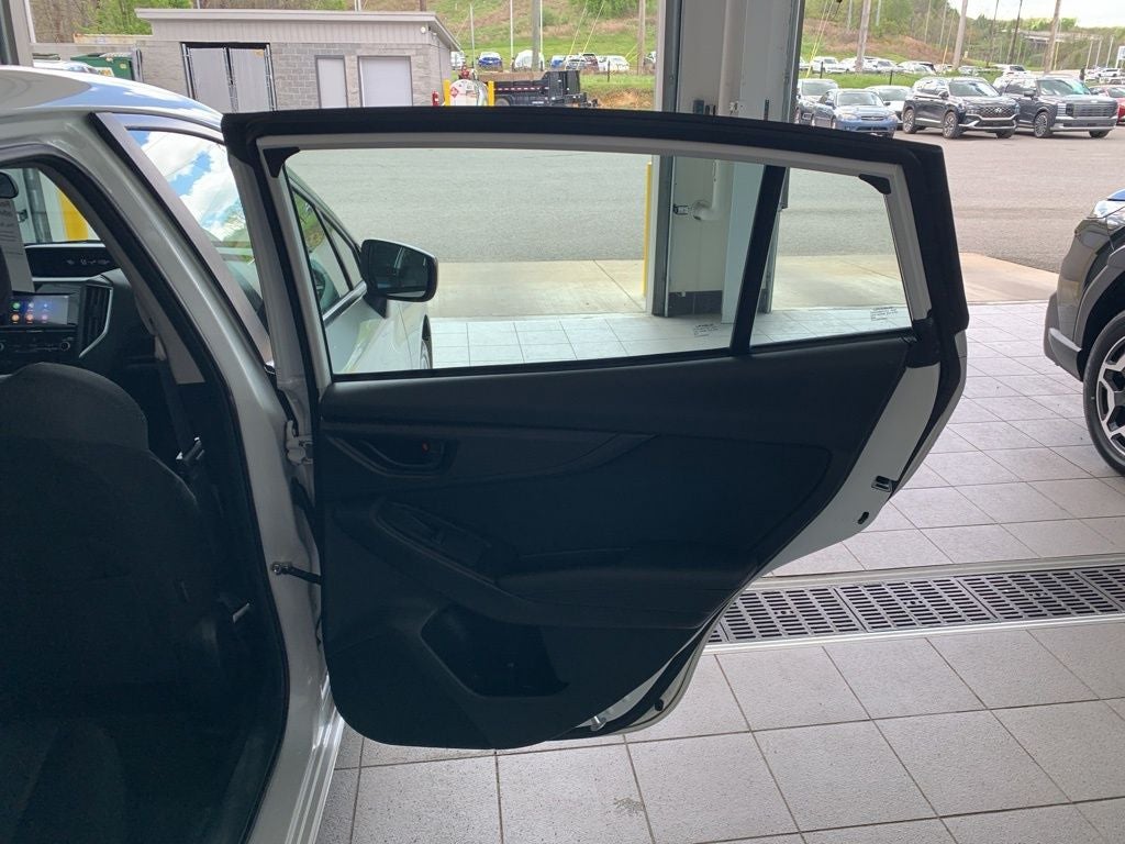 2023 Subaru Impreza Base