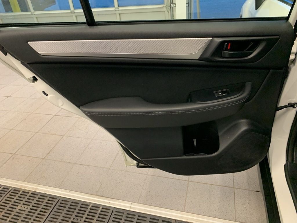 2019 Subaru Outback 2.5i