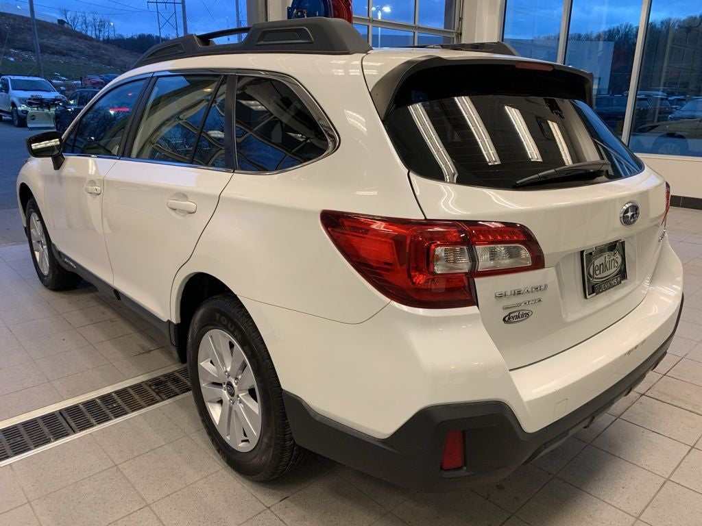 2019 Subaru Outback 2.5i