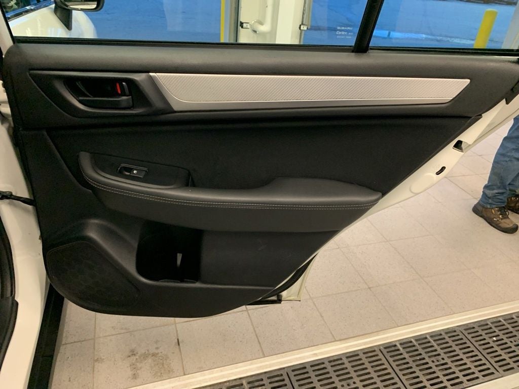 2019 Subaru Outback 2.5i