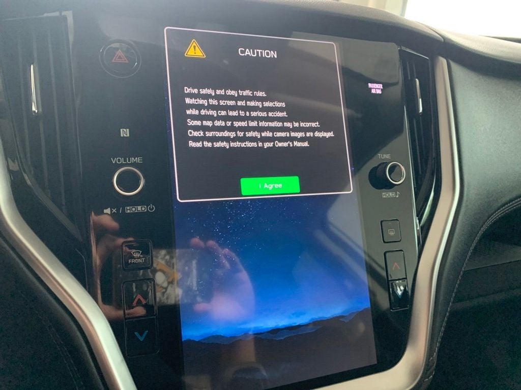 2024 Subaru Outback Premium