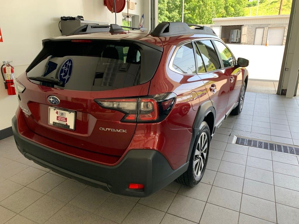 2024 Subaru Outback Premium
