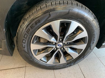 2023 Subaru Outback Touring XT